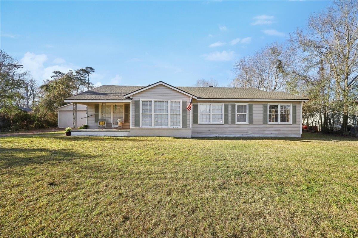 Property Photo: 5770 Hooks Avenue TX 77706