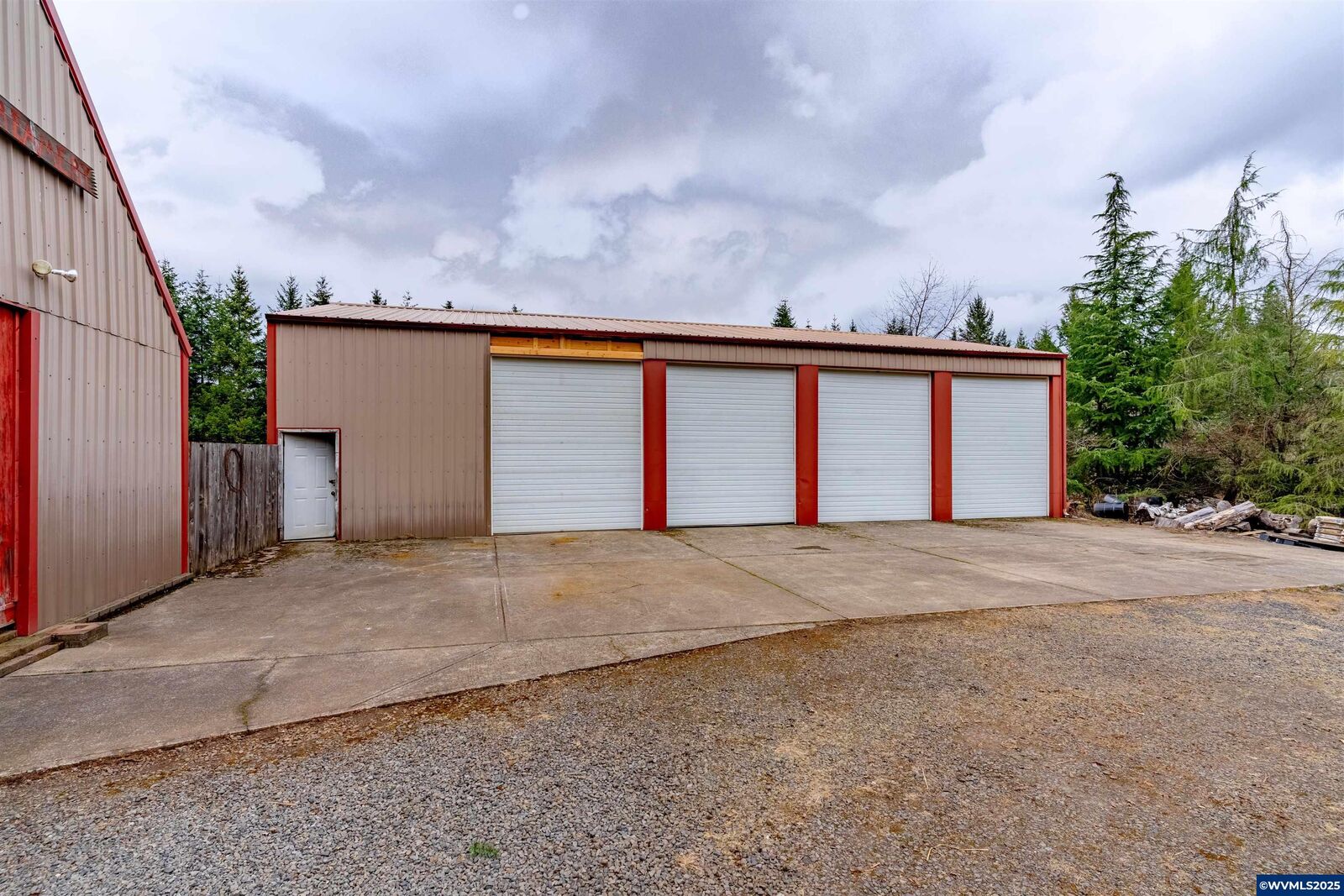 Property Photo:  6215 Obrien Av S  OR 97306 