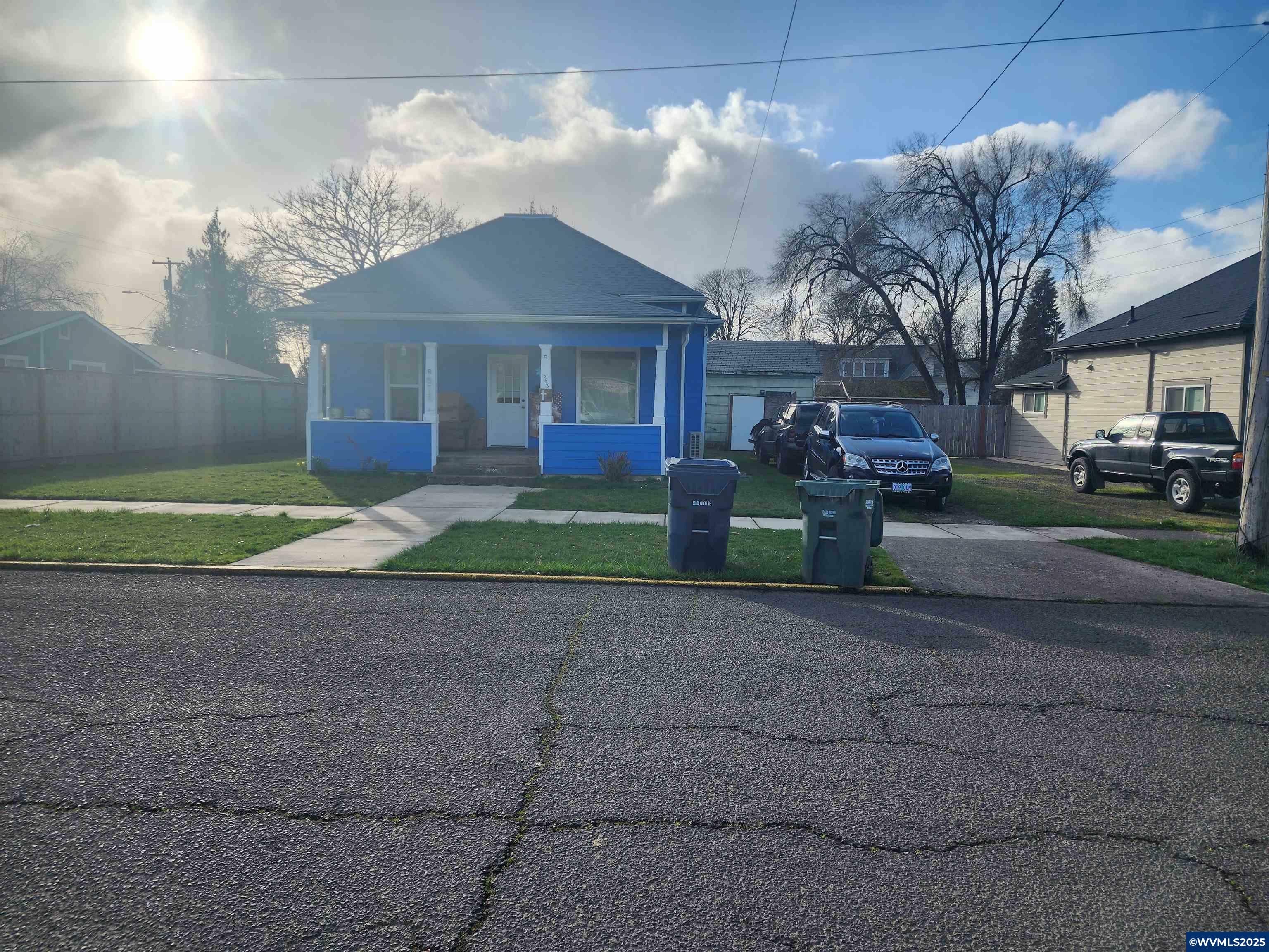 562 S 4th St  Independence OR 97351 photo