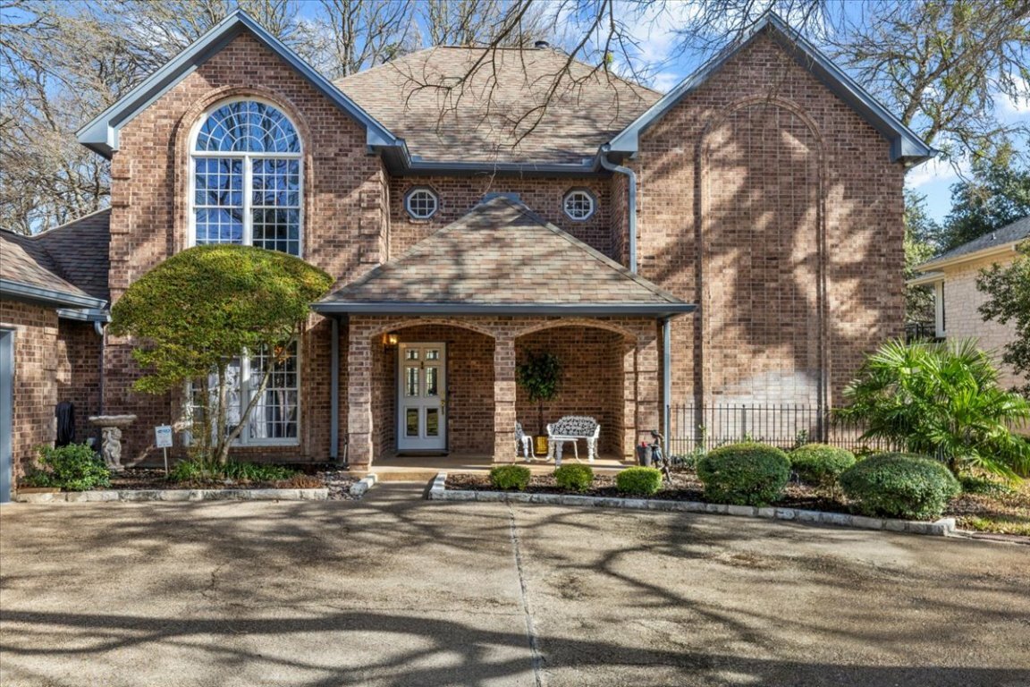 Property Photo: 2113 Highland Drive TX 76571