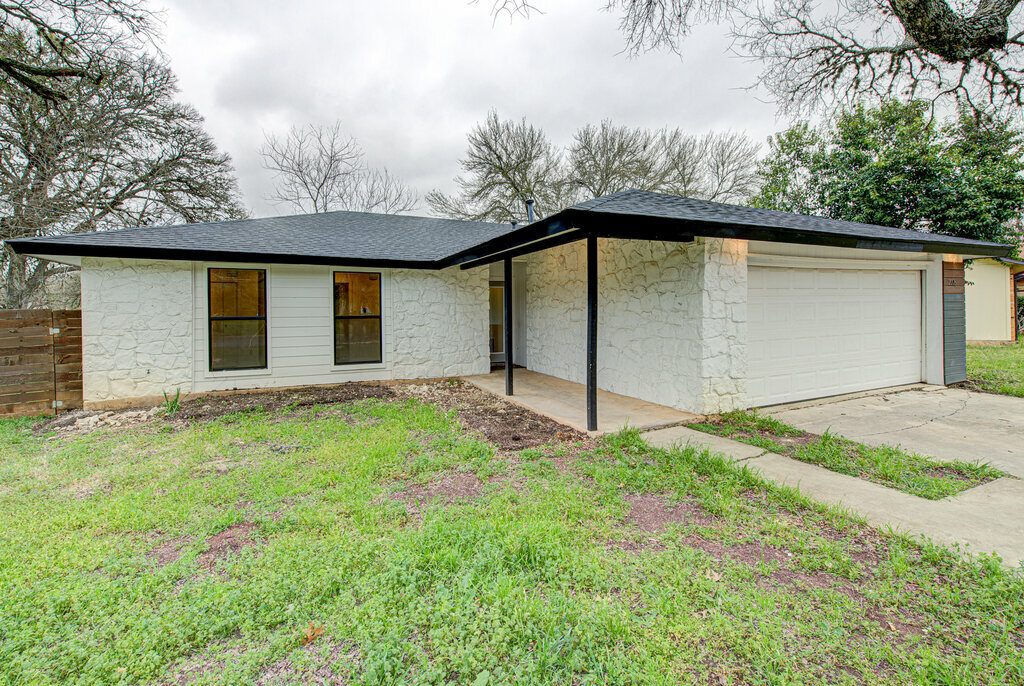 Property Photo:  2008 Nevada Street  TX 78666 