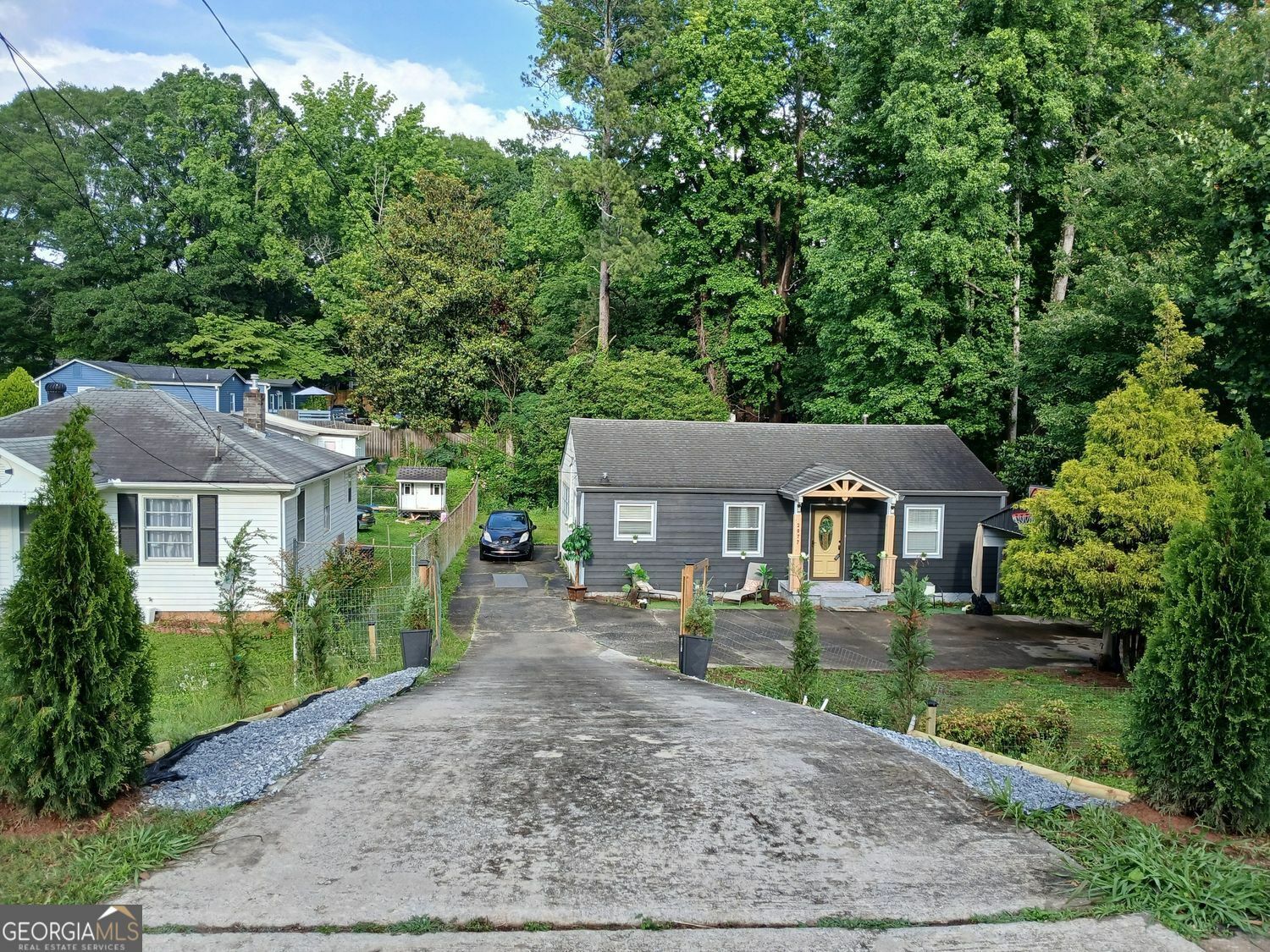 Property Photo: 2077 Brockett Road GA 30084