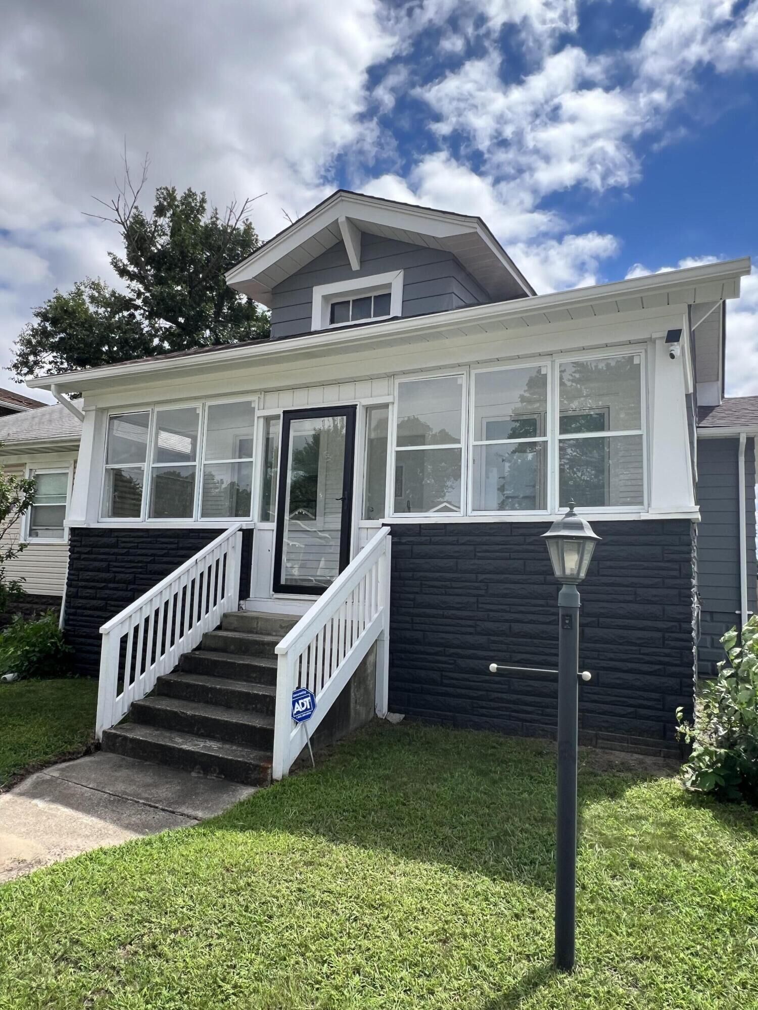 Property Photo: 1006 Eaton Street IN 46320