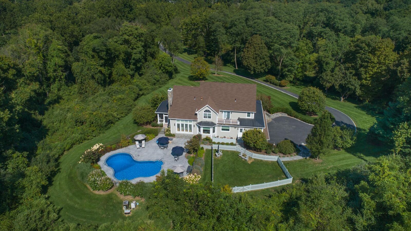 Property Photo: 21 Brady Brook Farm Road NY 12564