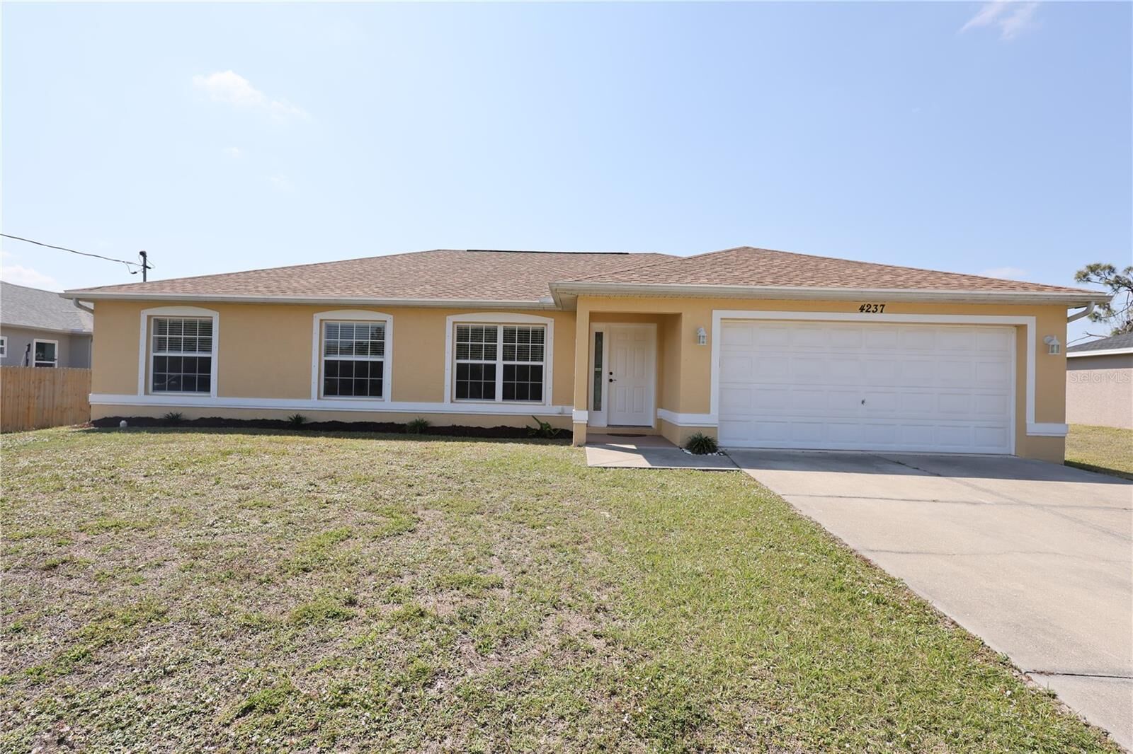Property Photo:  4237 Irdell Terrace  FL 34288 