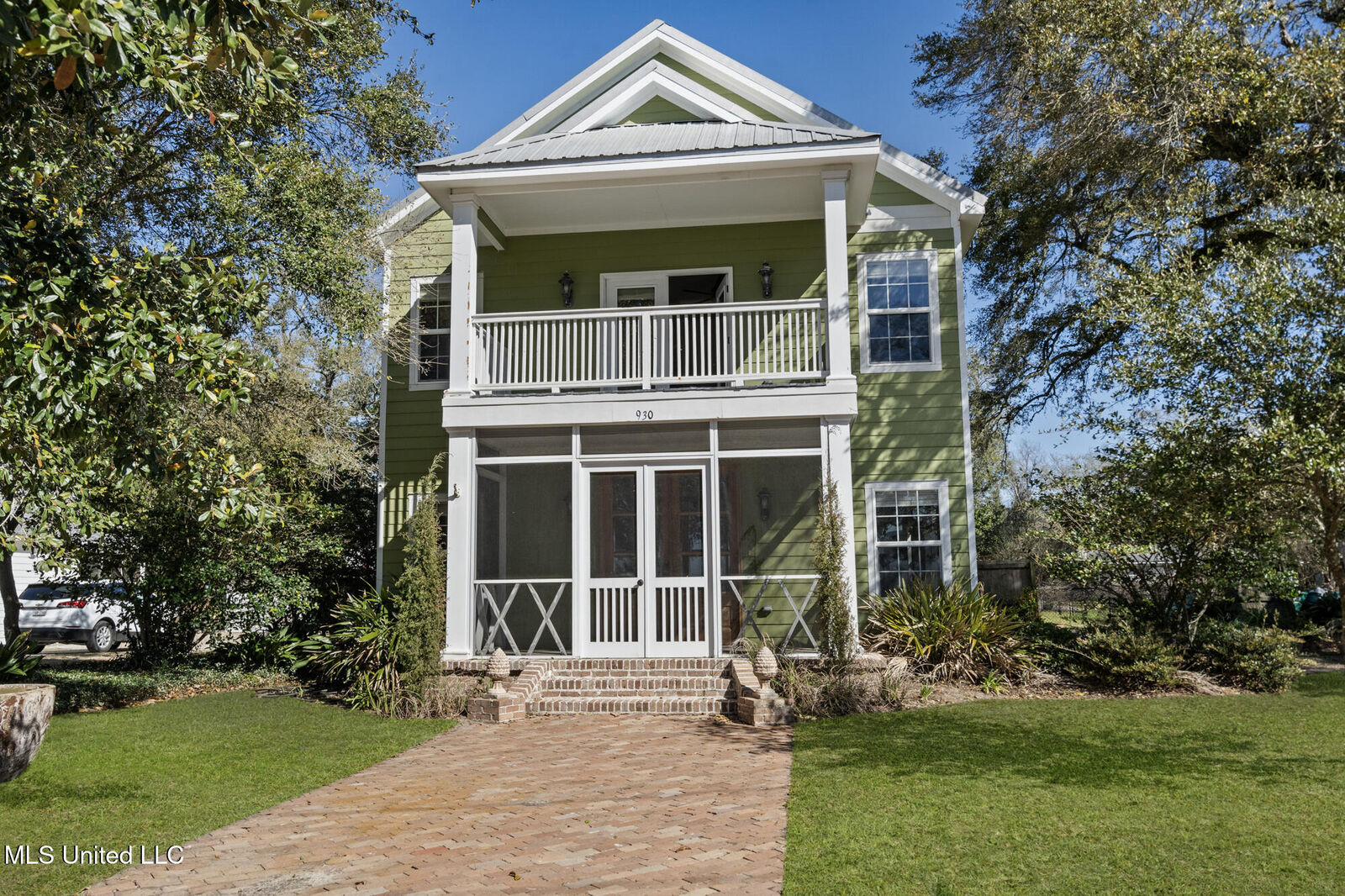 Property Photo:  930 2nd Street  MS 39501 