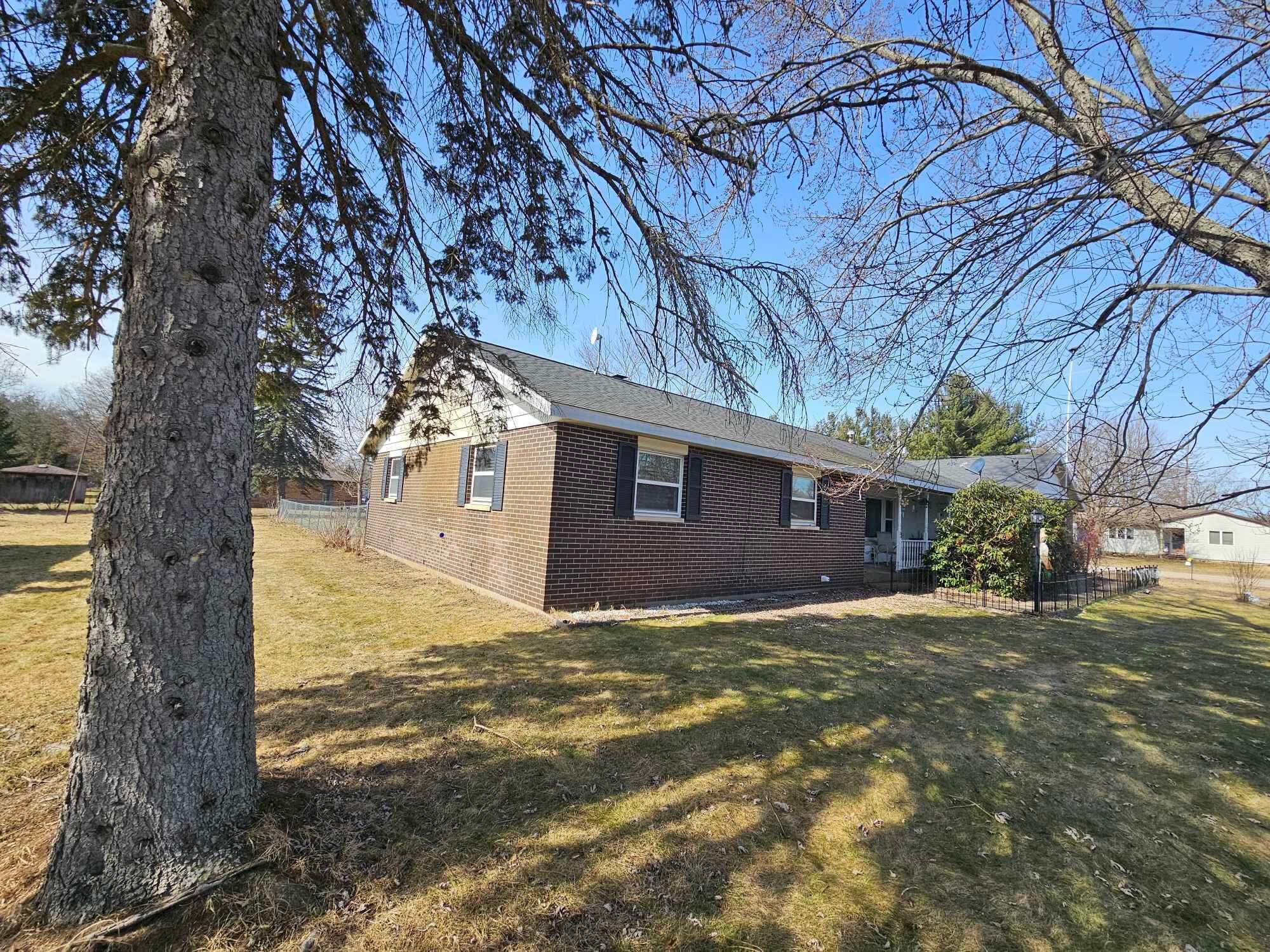 Property Photo: 81 S Maple Street MI 49349