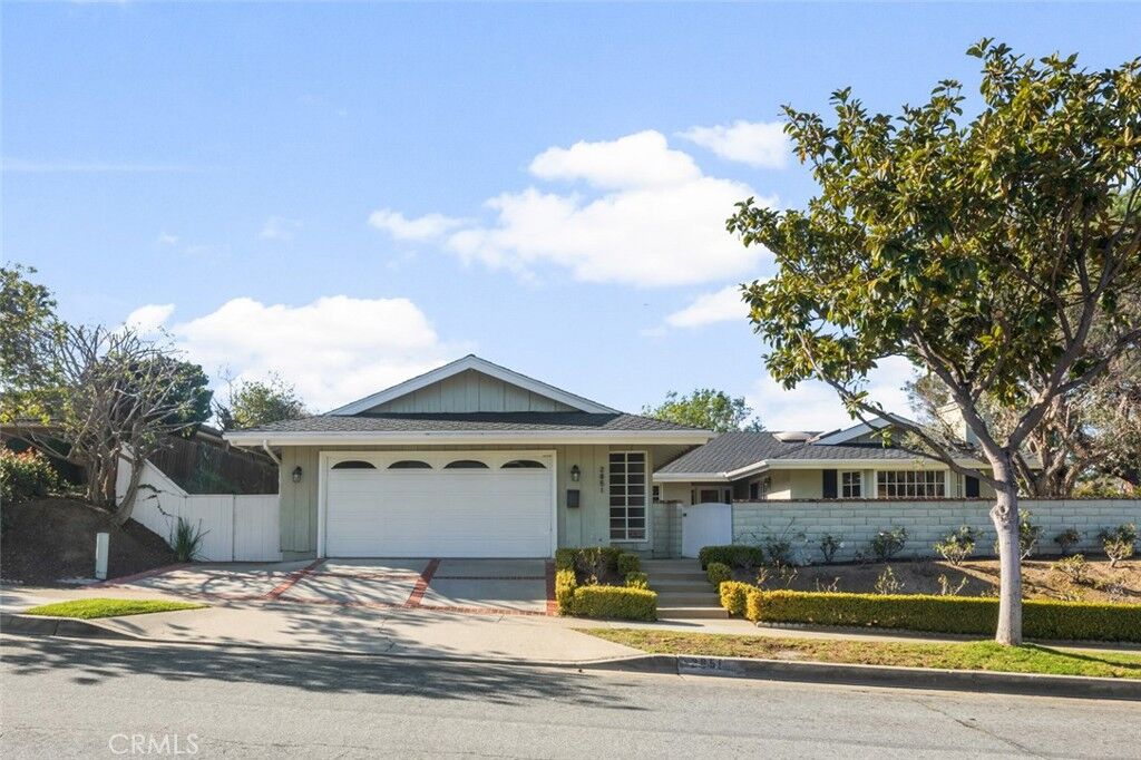 Property Photo:  2851 Catalpa Street  CA 92660 
