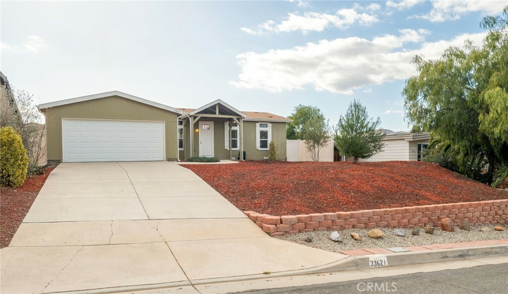 33621 Harvest Way E  Wildomar CA 92595 photo