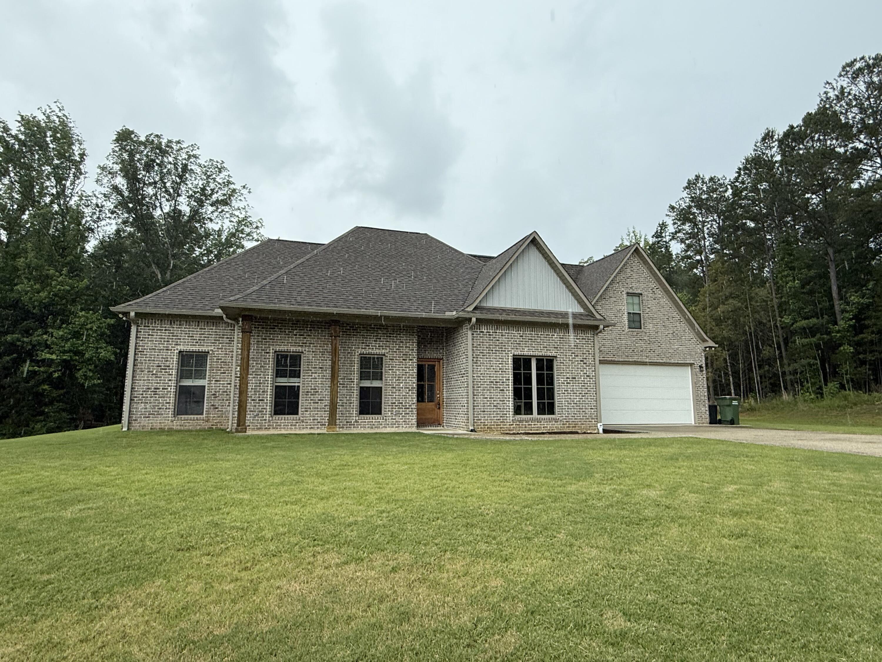 Property Photo: 1016 Torrington Hills Road MS 38652