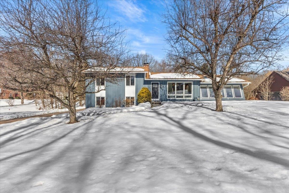 Property Photo:  37 Briar Lane  VT 05452 