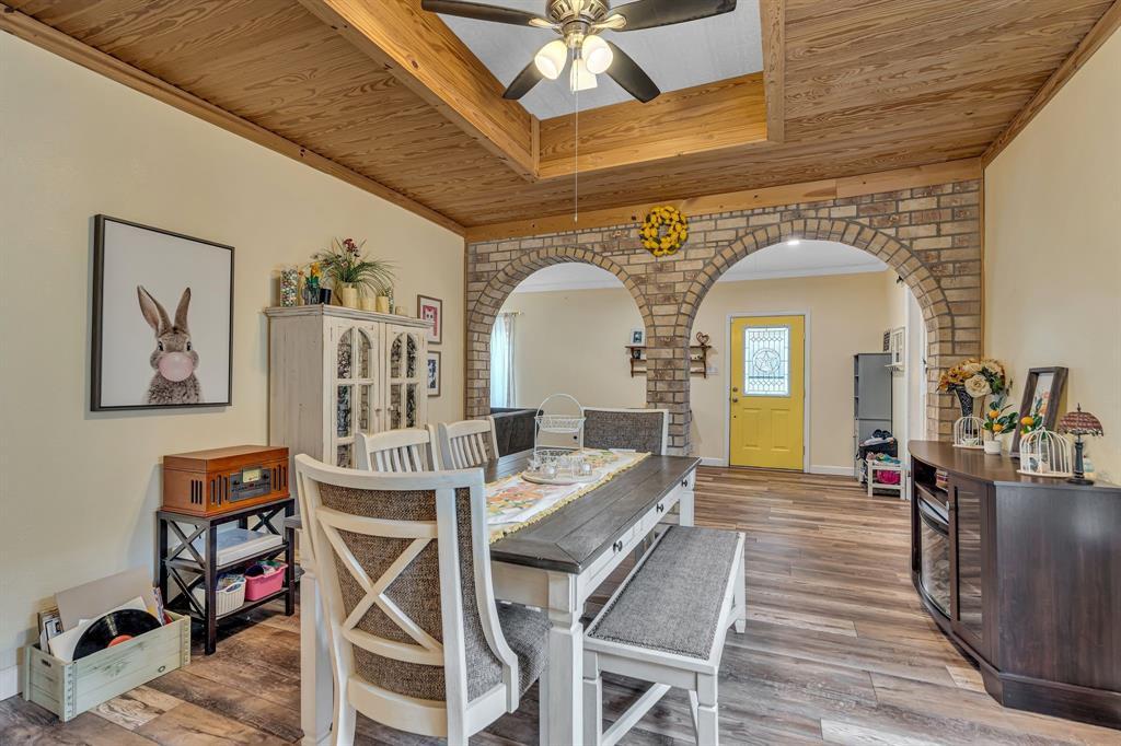 Property Photo: 2313 Hickory Creek Road TX 76210