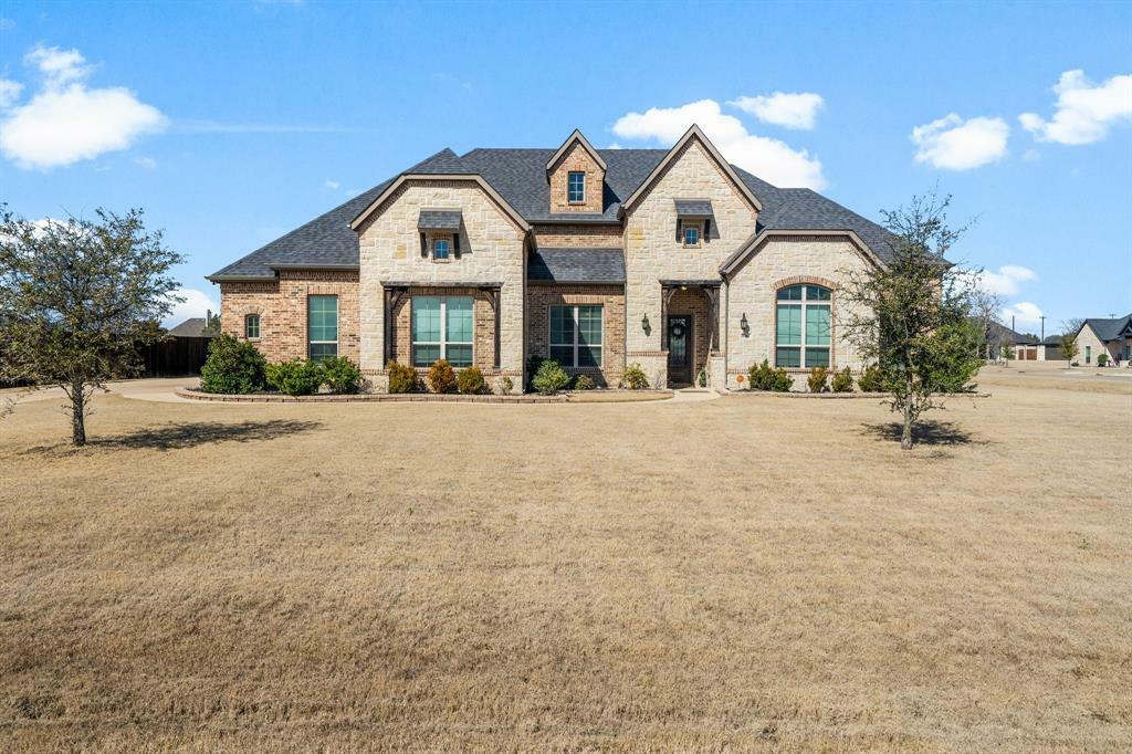 Property Photo: 8261 Stonewall Drive TX 75167