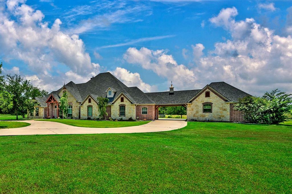 Property Photo: 209 Chrissa Drive TX 75076