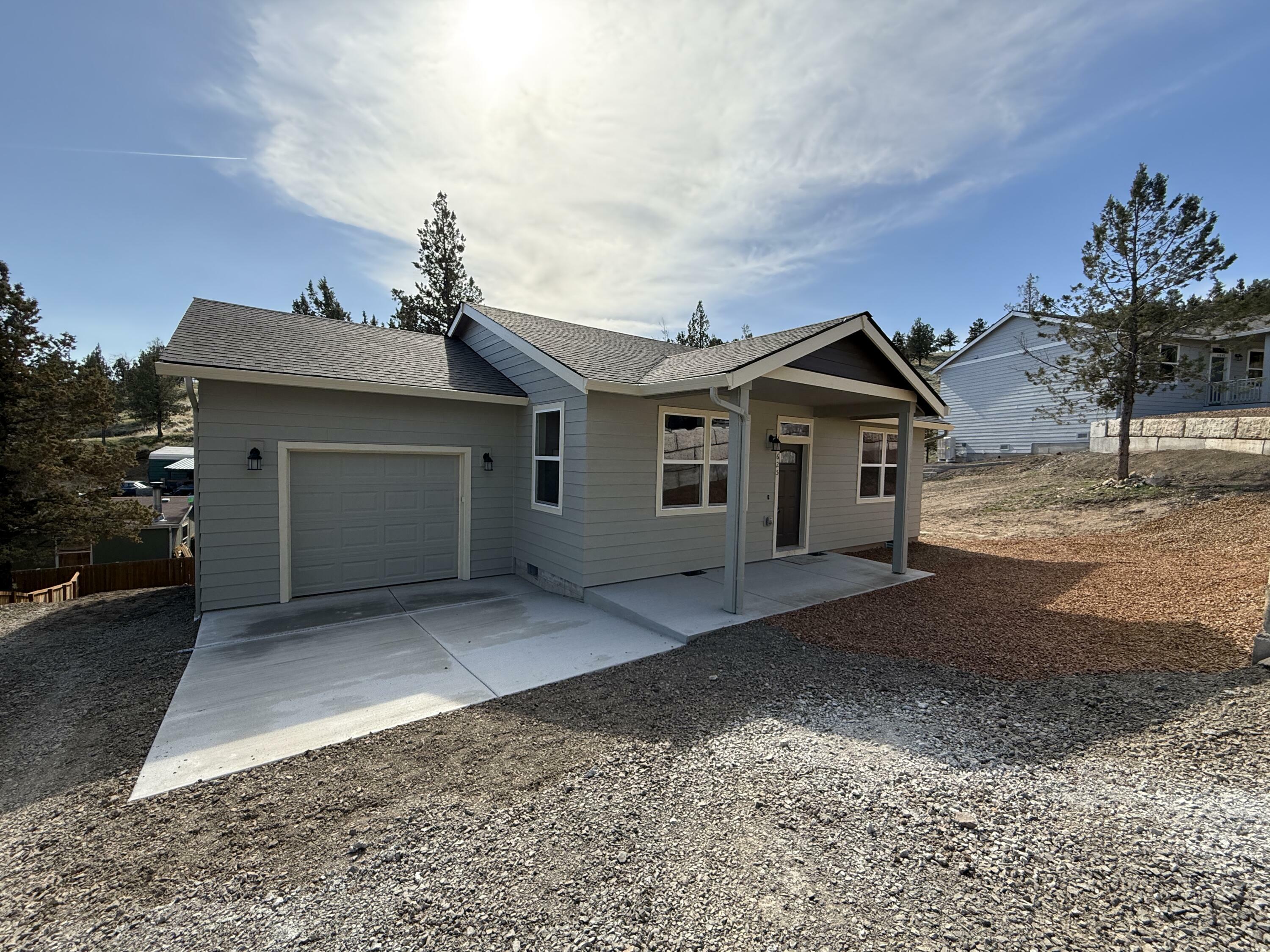 Property Photo: 11625 NW Morrow Avenue OR 97754