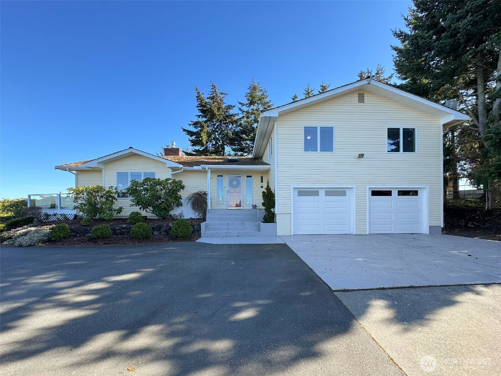 Property Photo:  51  Barberry Lane  WA 98382 