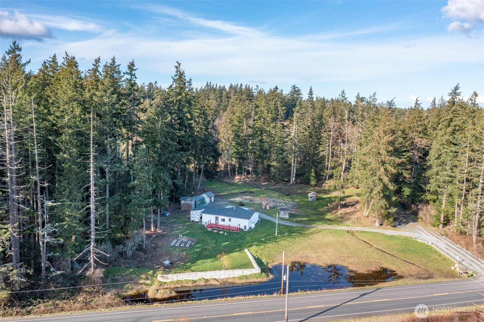 Property Photo:  3335  Cougar Lane  WA 98277 