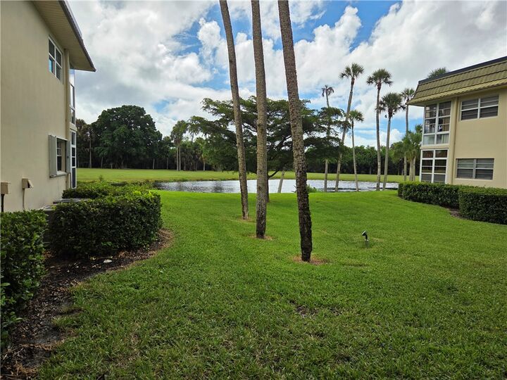 12 Vista Gardens Trail 105  Vero Beach FL 32962 photo