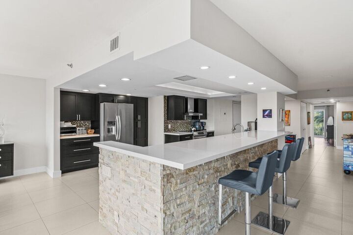 Property Photo: 4001 N Ocean Boulevard 403 FL 33431
