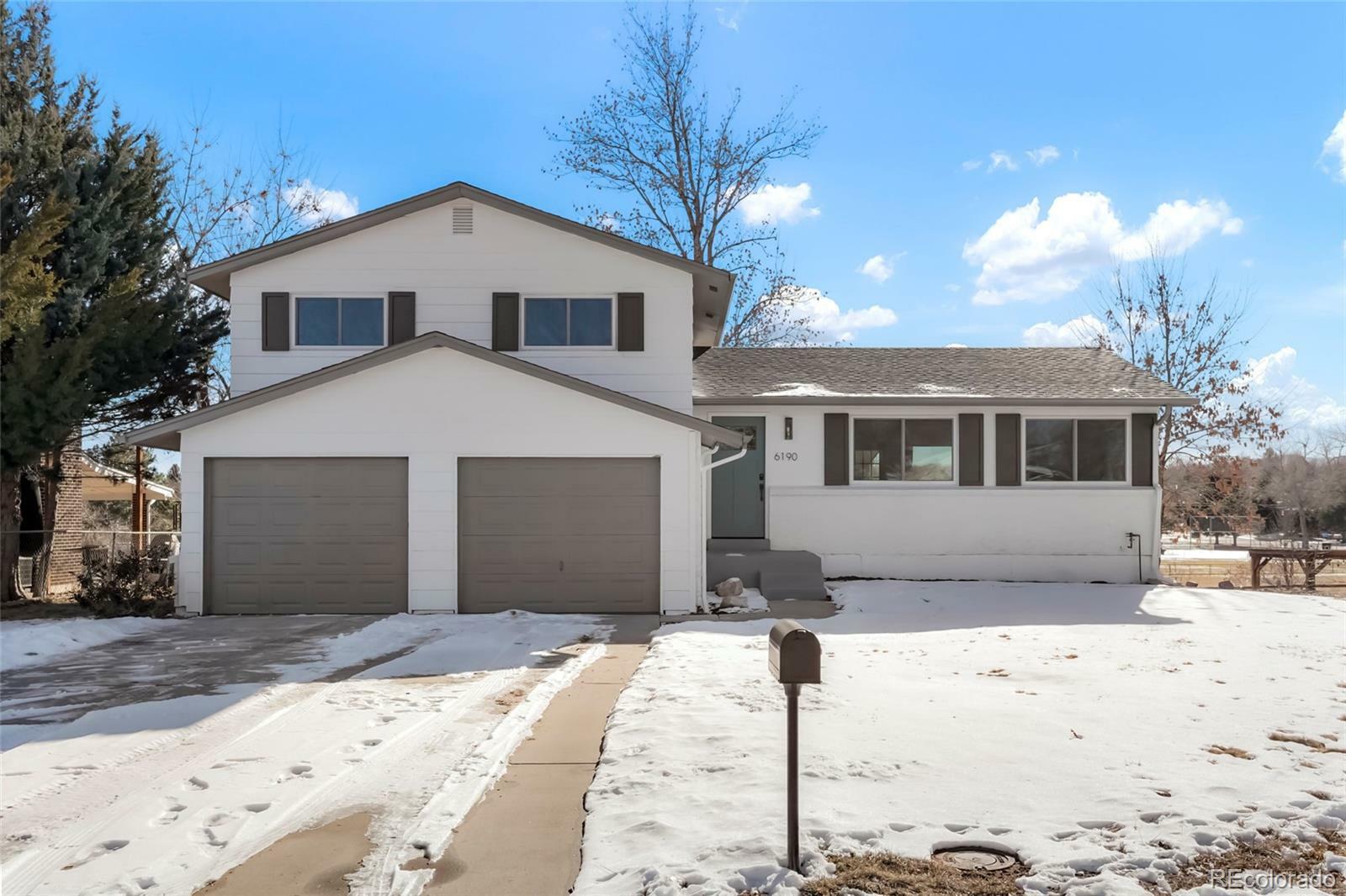 6190 W Canyon Avenue  Littleton CO 80128 photo