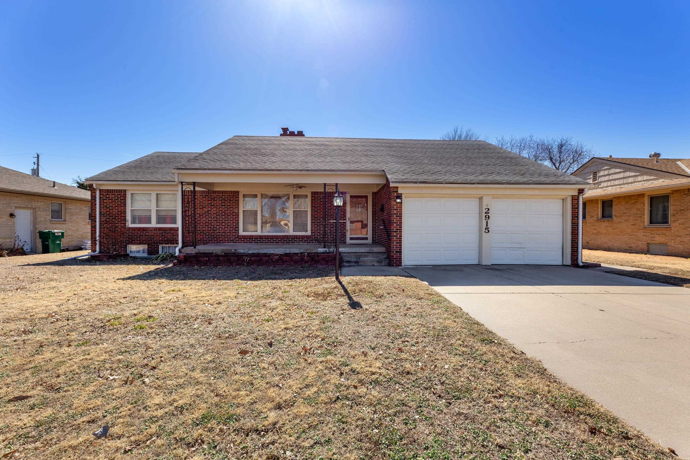 Property Photo: 2915 E Menlo St KS 67211