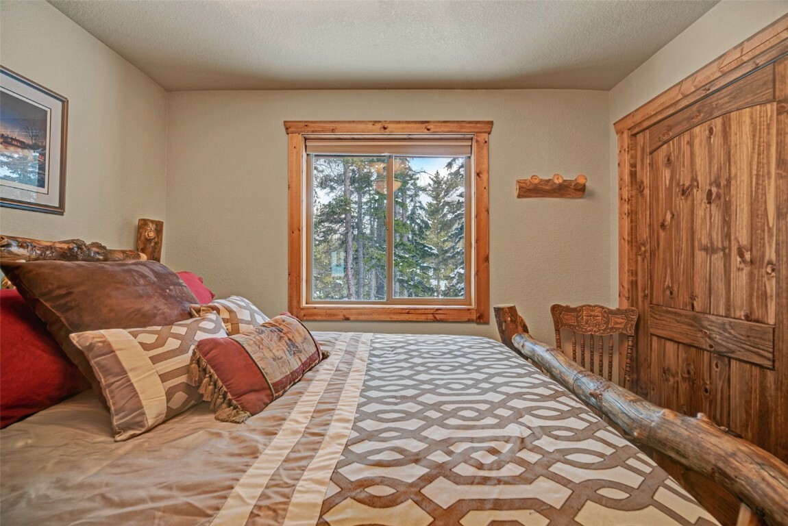 Property Photo: 199 Sacramento Drive CO 80440