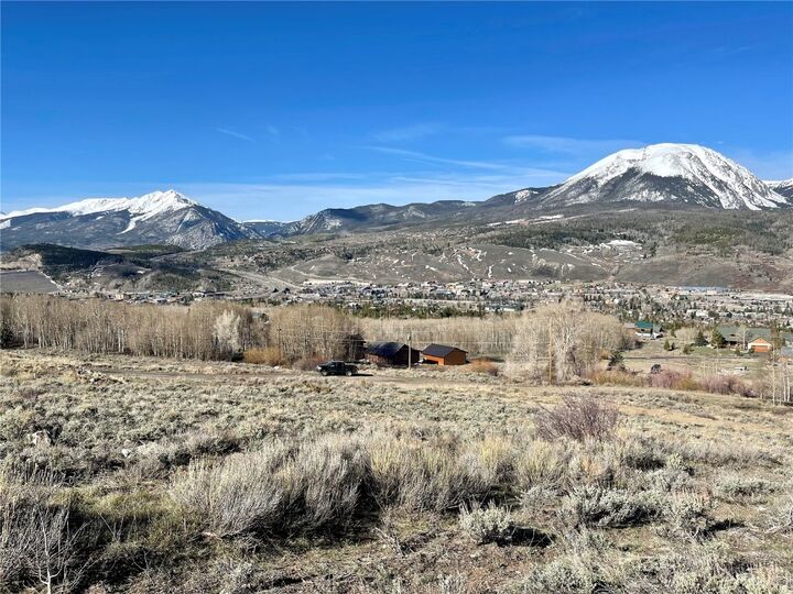 Property Photo:  371 Z Road  CO 80498 