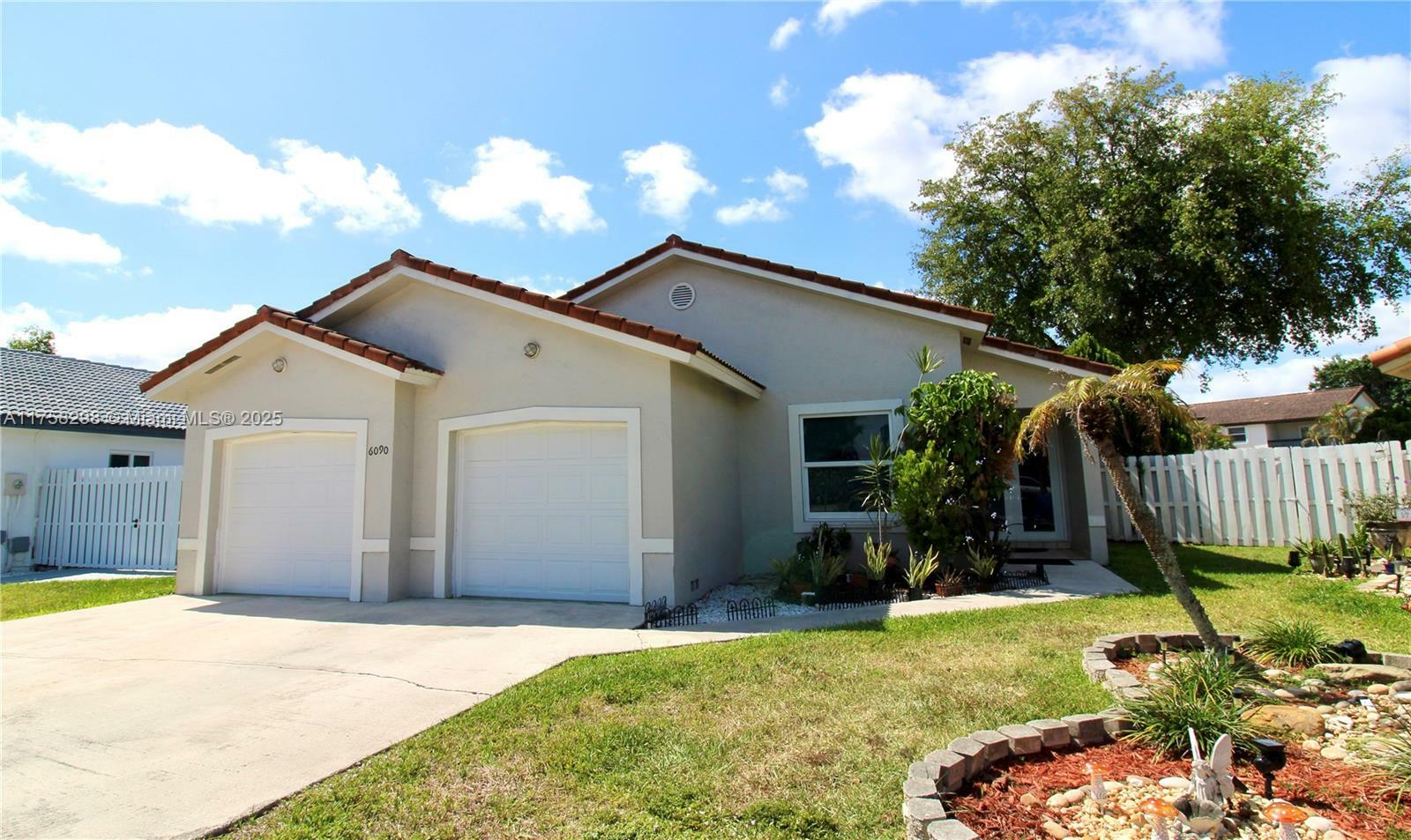 Property Photo: 6090 NW 179th Ter FL 33015