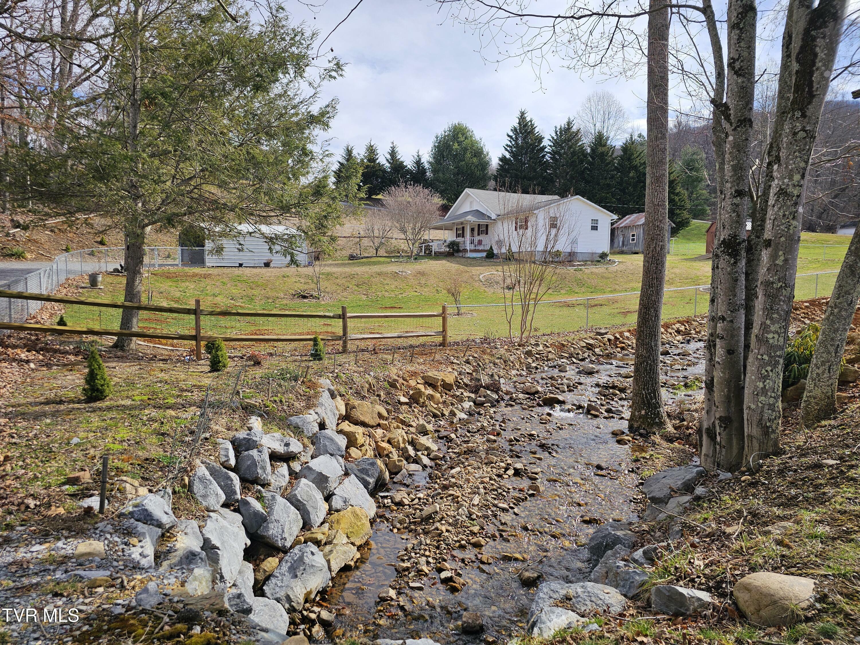 Property Photo:  387 Peters Hollow Road  TN 37643 