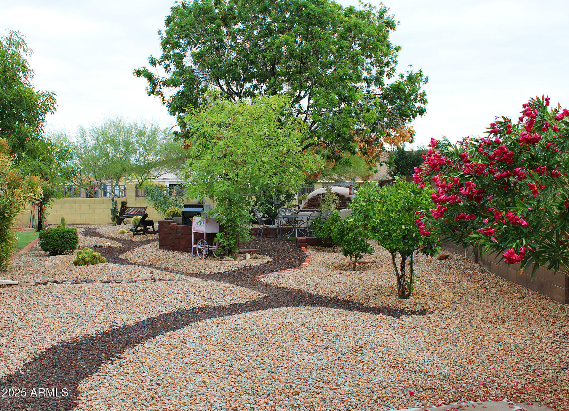 Property Photo: 3957 N 148th Drive AZ 85395