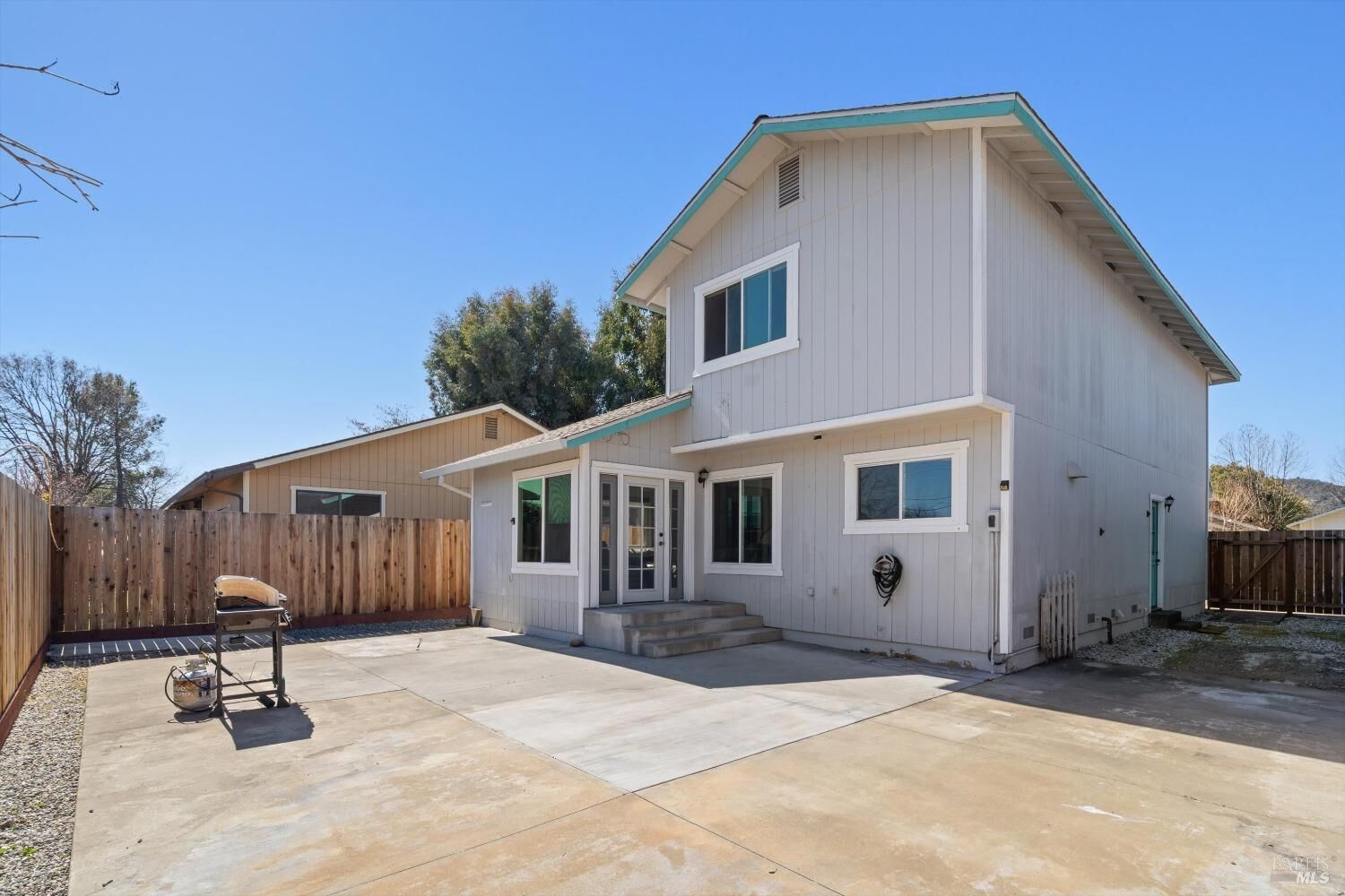 Property Photo: 1171 N Bush Street CA 95482