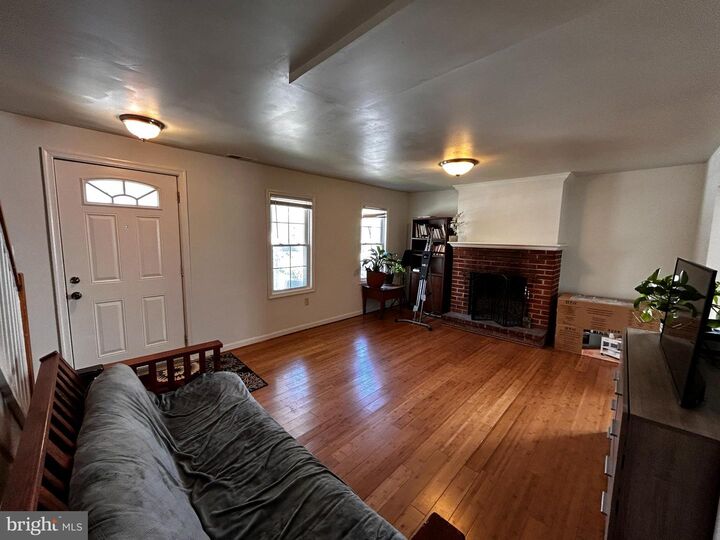 Property Photo: 320 Highland Avenue VA 22601