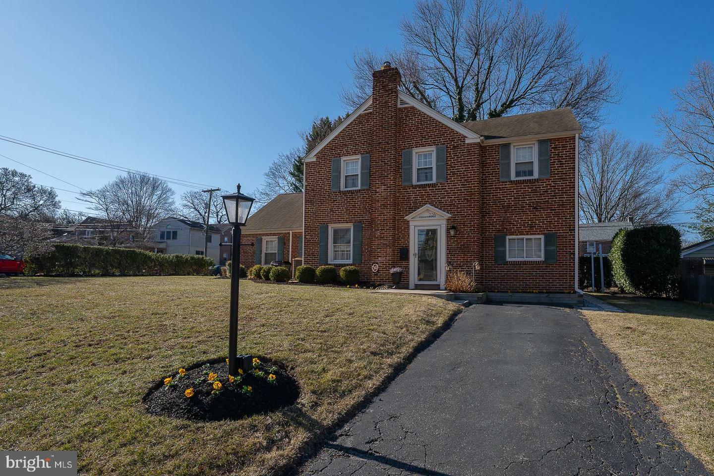 Property Photo: 226 E Springfield Road PA 19064