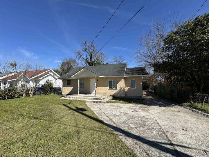 Property Photo:  508 S 2nd Street  GA 31088 