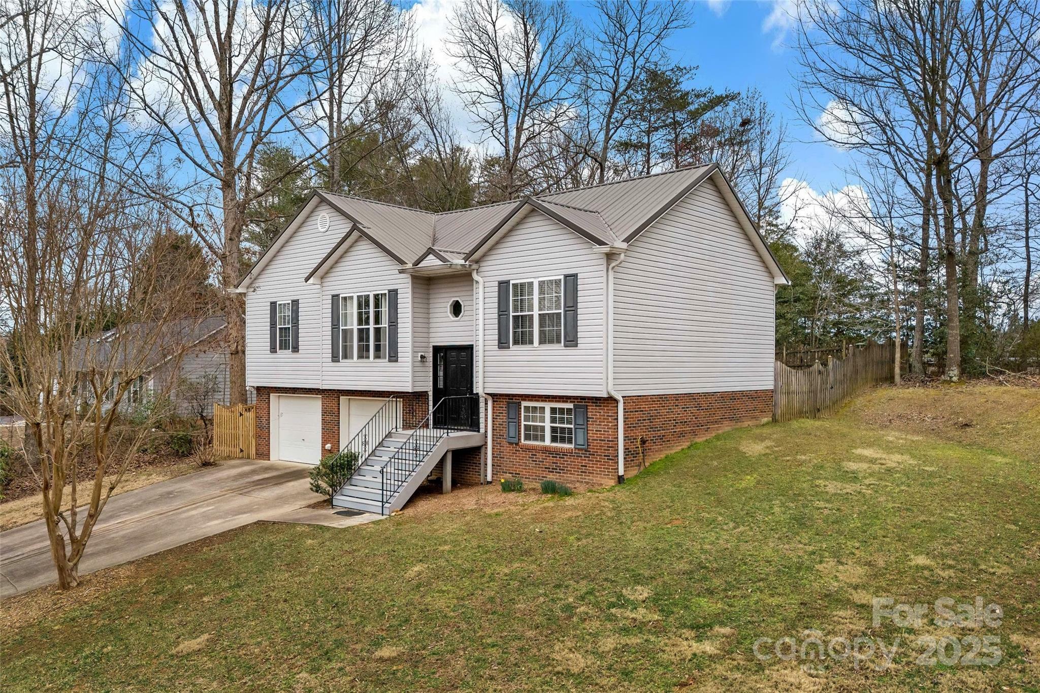 Property Photo:  2691 Laurel Pointe Drive  NC 28761 