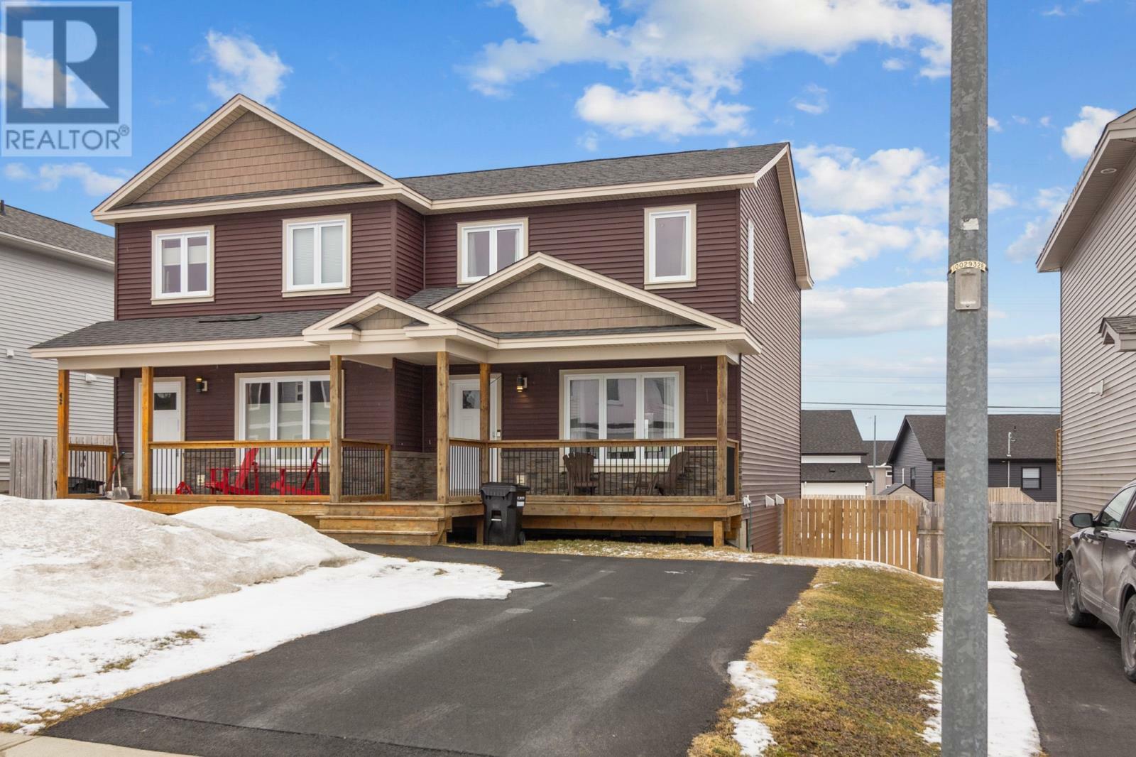 Property Photo:  40 Henry Larsen Street  NL A1B 0R5 