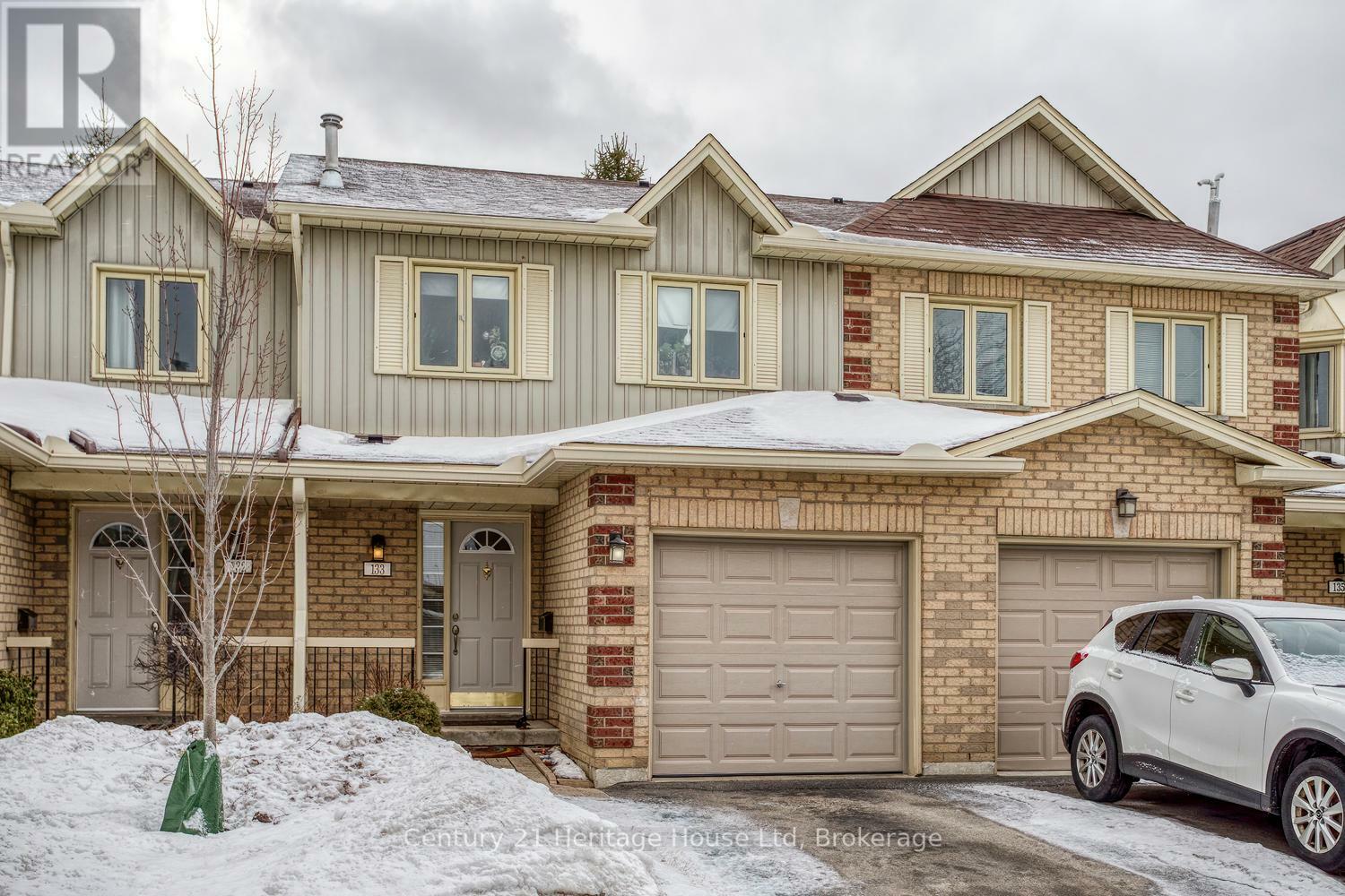 302 West College Avenue West 133  Guelph (Dovercliffe Park/Old University) ON N1G 4T6 photo