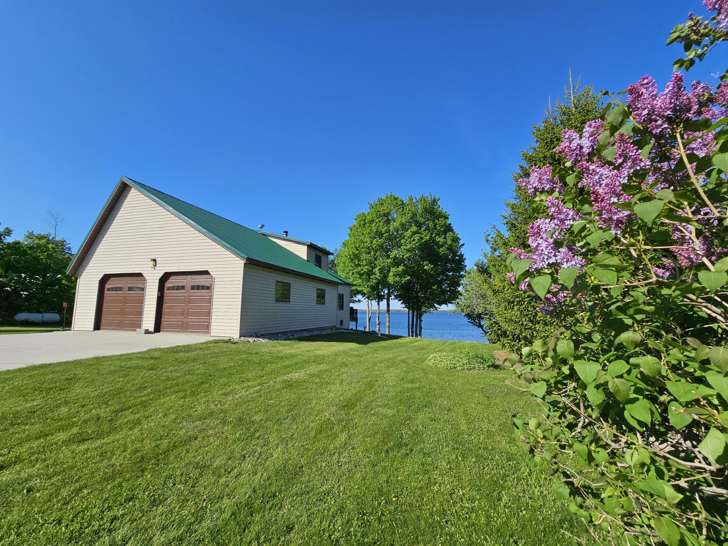 Property Photo: N9941 Donner Rd MI 49836