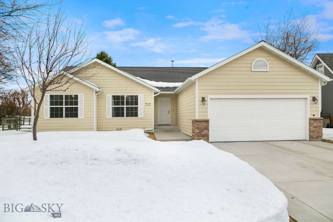 Property Photo: 713 N Aster Avenue MT 59718