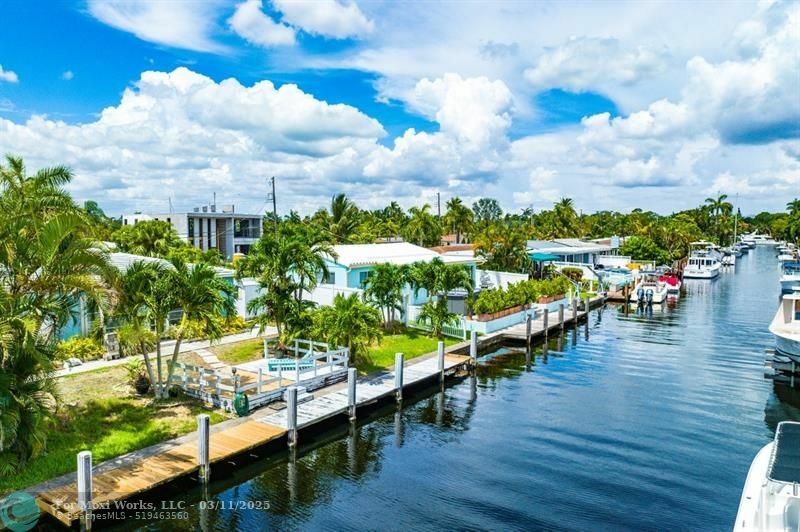 Property Photo:  1205 Avocado Isle  FL 33315 