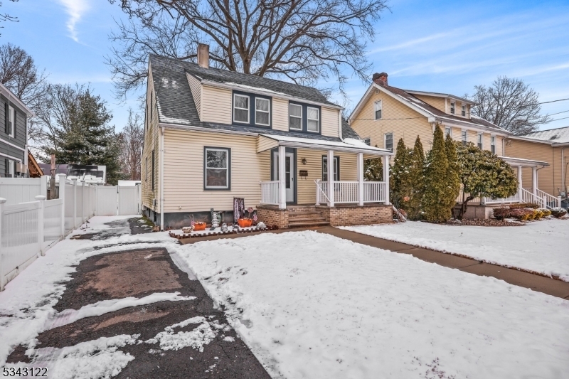 Property Photo:  871 Hamilton St.  NJ 07065 