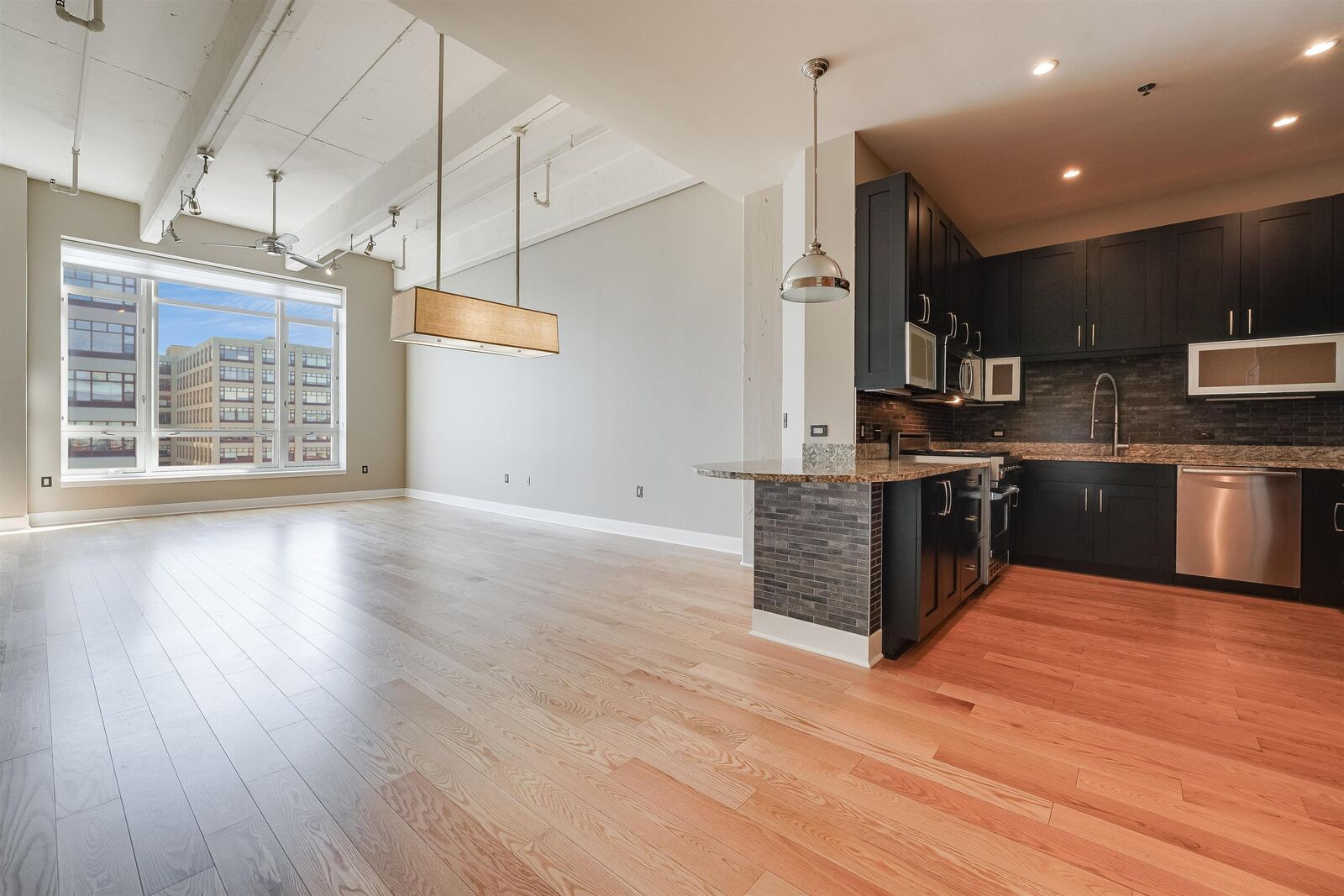 Property Photo: 1500 Garden St 9E NJ 07030