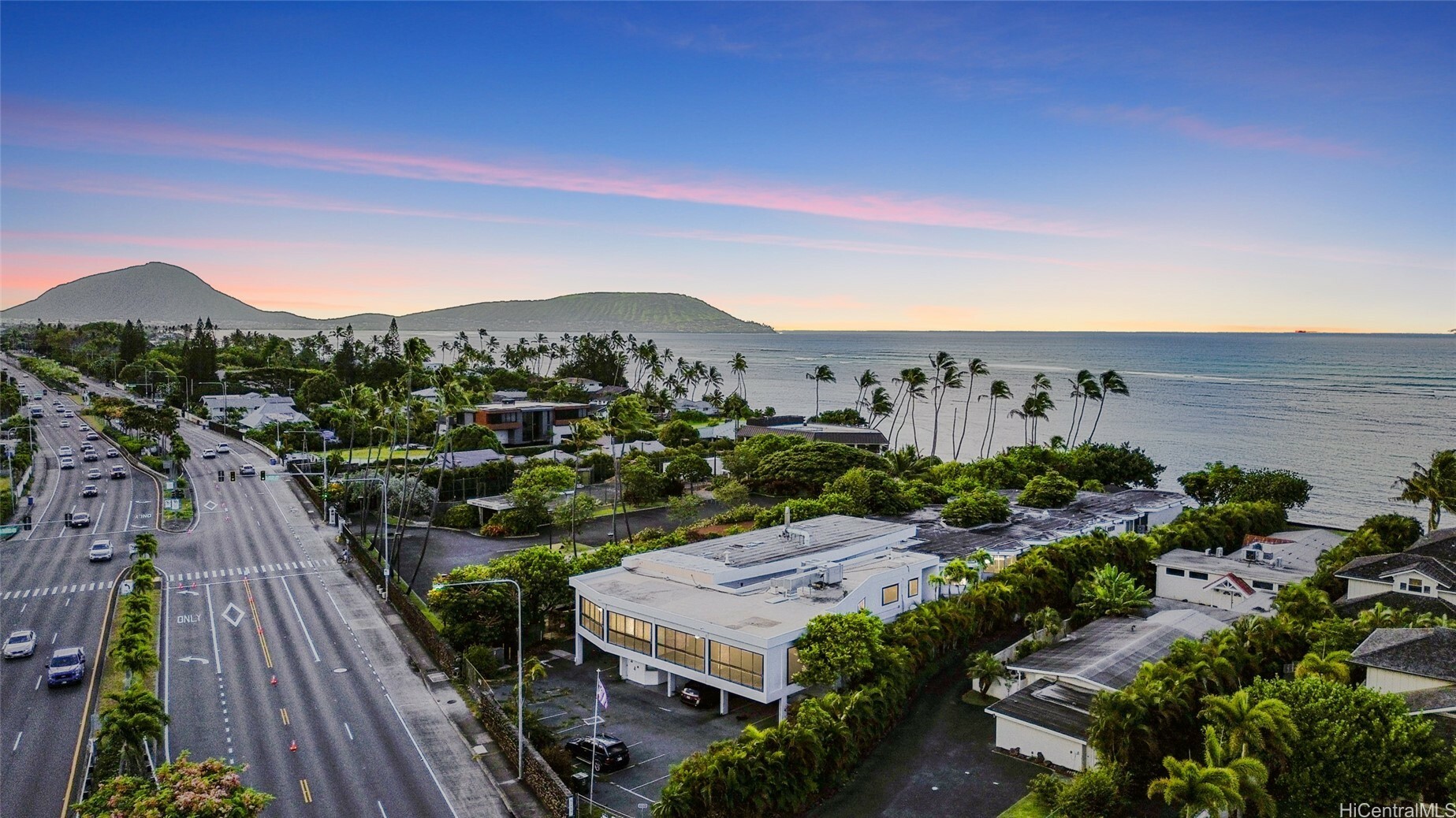 5257 Kalanianaole Highway  Honolulu HI 96821 photo