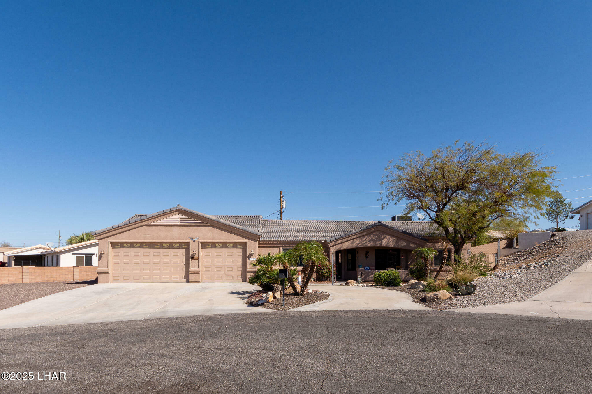 Property Photo: 3526 Hollister Ln AZ 86406