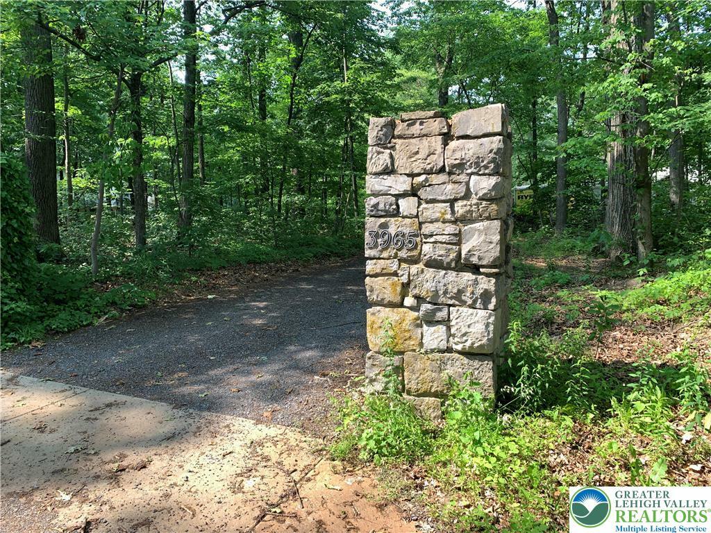 Property Photo: 3965 Blacksmith Road PA 18066