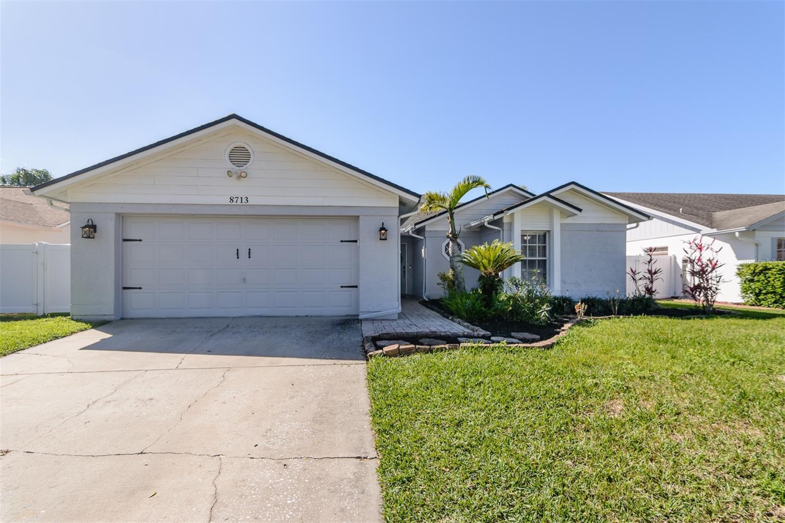 Property Photo: 8713 Hampden Drive FL 33626