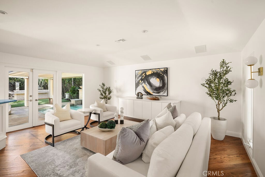 Property Photo: 1843 Seadrift Drive CA 92625