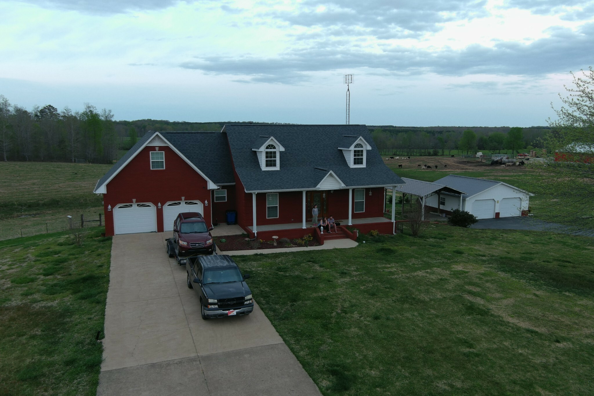 Property Photo: 3421 George Olive Rd TN 38463