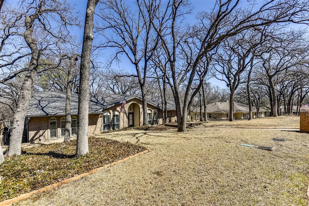 Property Photo:  3208 Cambridge Drive  TX 76013 