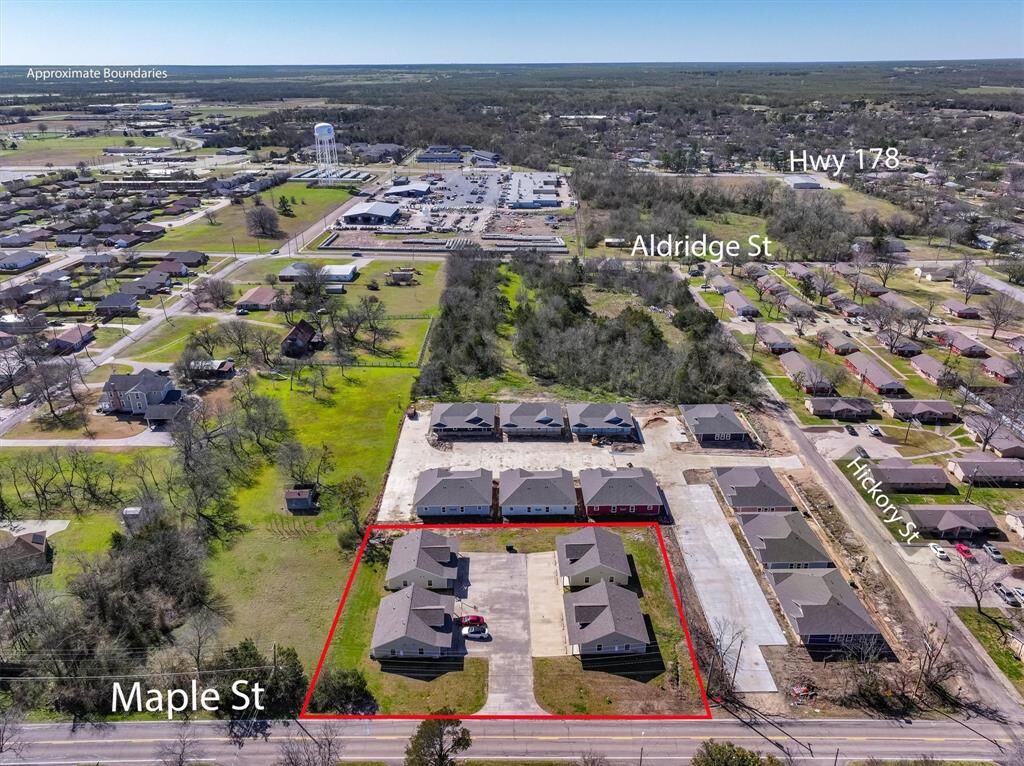 Property Photo:  703 Maple Street  TX 75428 